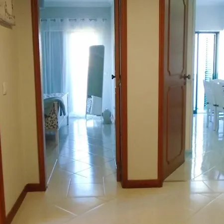 Seaside Vista Apartment *