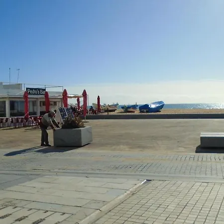 Apartmán Spacious In With Sea View - 90 M²
