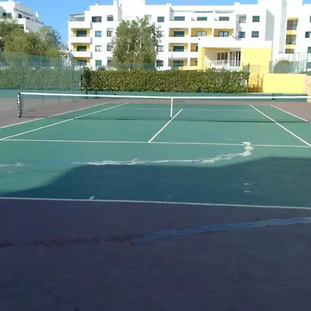 Spacious In With Sea View - 90 M² דירה *