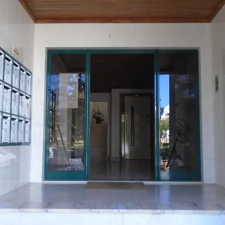 Spacious In With Sea View - 90 M² דירה *
