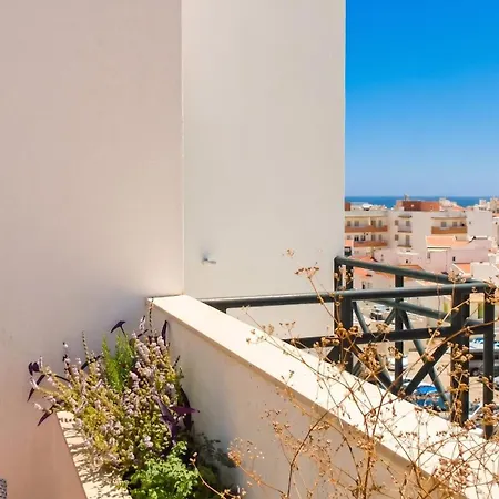 Apartman Spacious In With Sea View - 90 M² Armação de Pêra