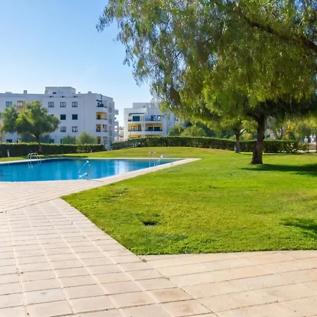 Spacious In With Sea View - 90 M² * Armação de Pêra